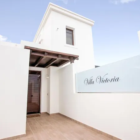 度假居 Majestic Holiday In Playa Blanca With Private Pool